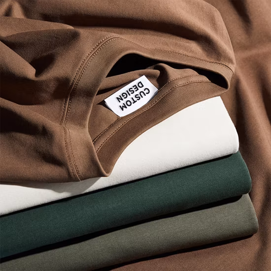 Hochwertige Baumwoll-T-Shirts für Herren mit individuellem Logo